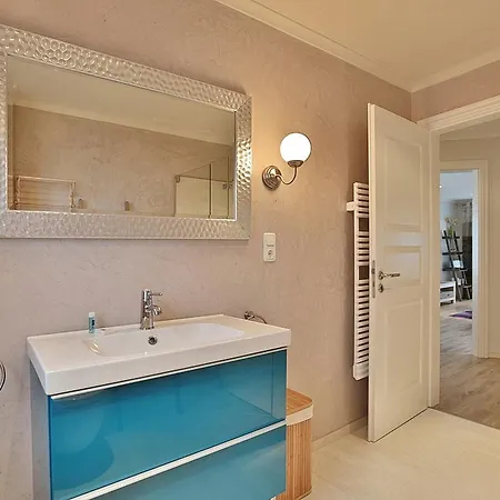 Parkresidenz Bergstrasse 52 Parkresidenz Bergstrasse 52 3 Timmendorfer Strand